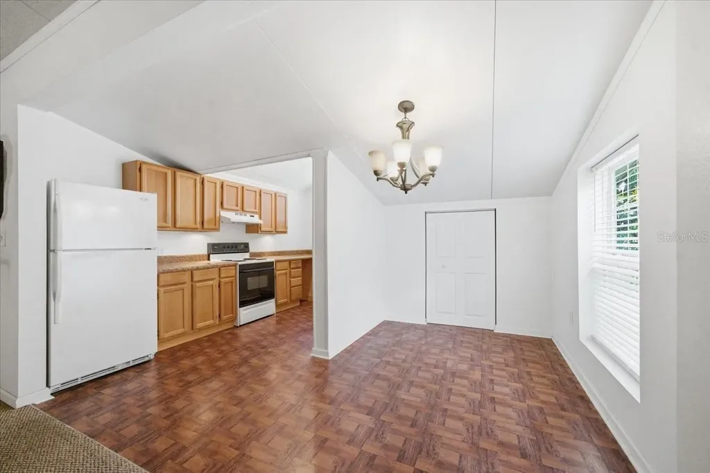 15612 Howell Park Lane Tampa FL 33625