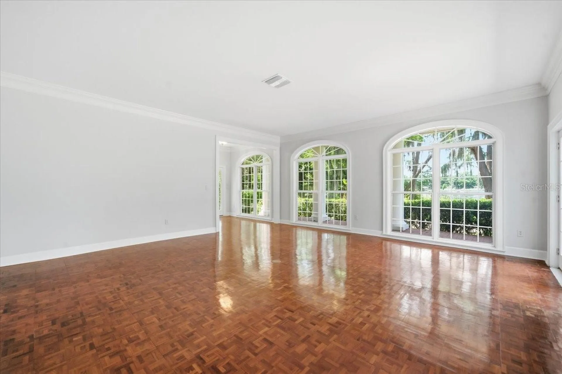 15612 Howell Park Lane Tampa FL 33625