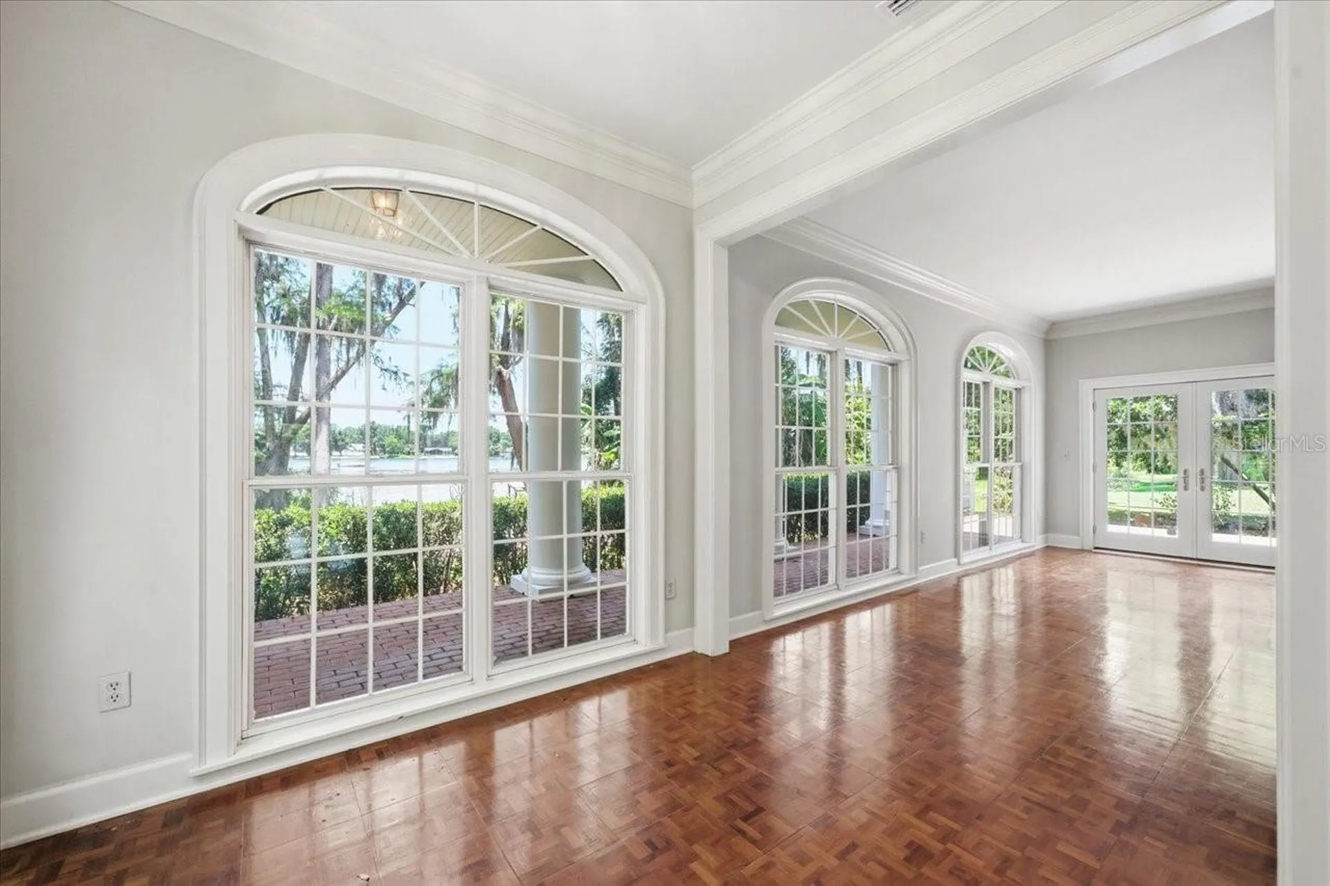 15612 Howell Park Lane Tampa FL 33625