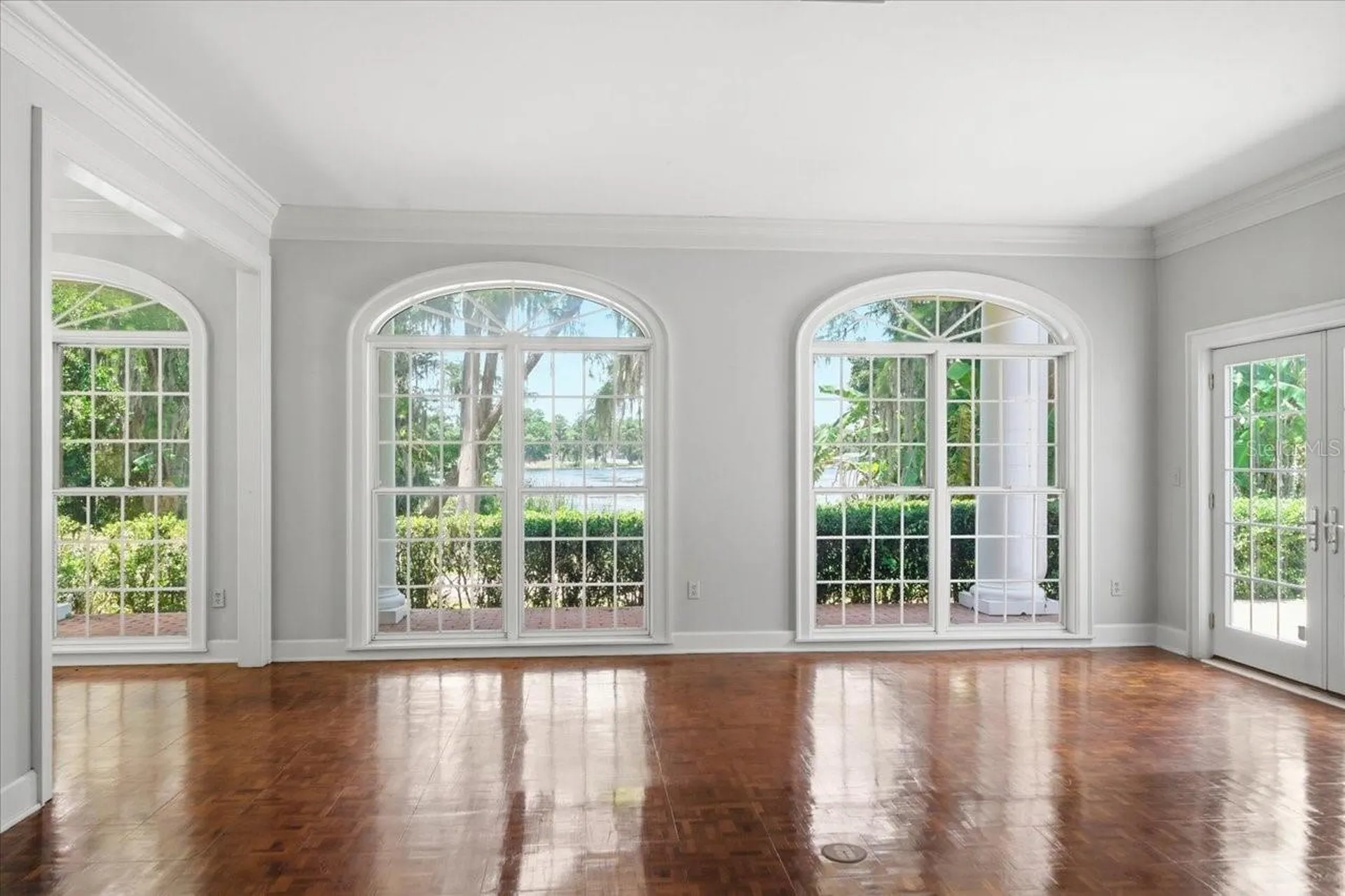 15612 Howell Park Lane Tampa FL 33625