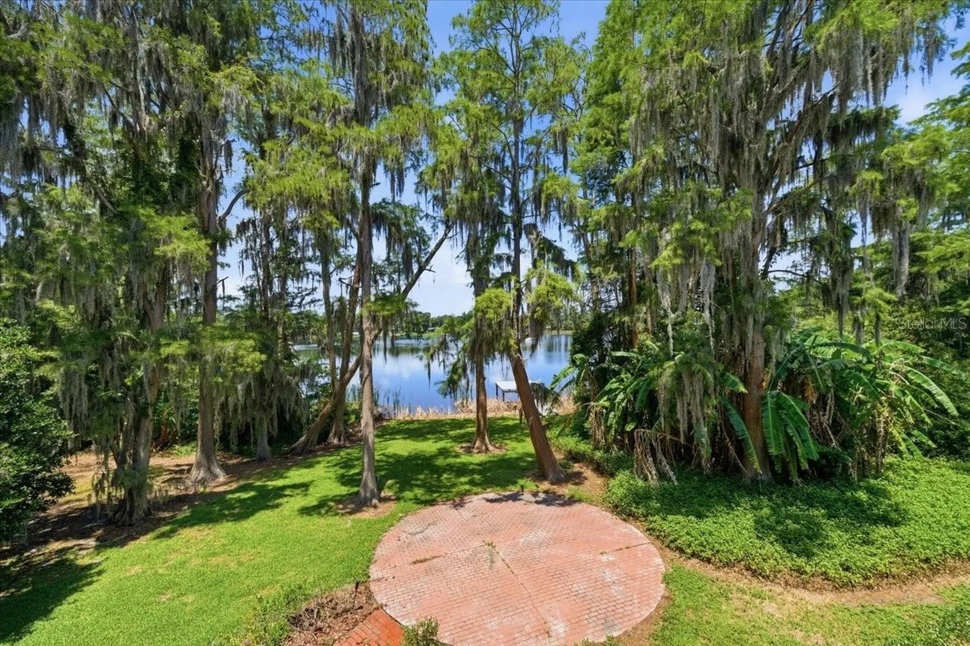 15612 Howell Park Lane Tampa FL 33625