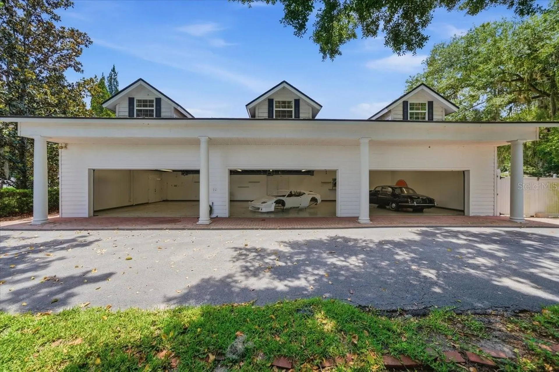 15612 Howell Park Lane Tampa FL 33625