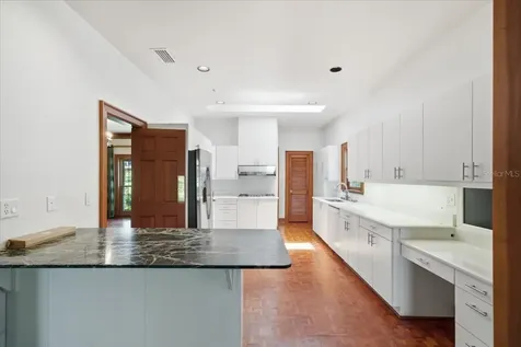 15612 Howell Park Lane Tampa FL 33625