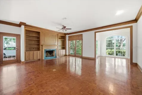 15612 Howell Park Lane Tampa FL 33625