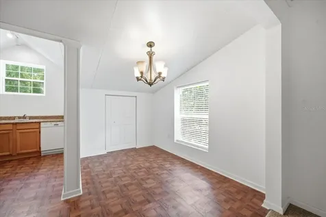 15612 Howell Park Lane Tampa FL 33625