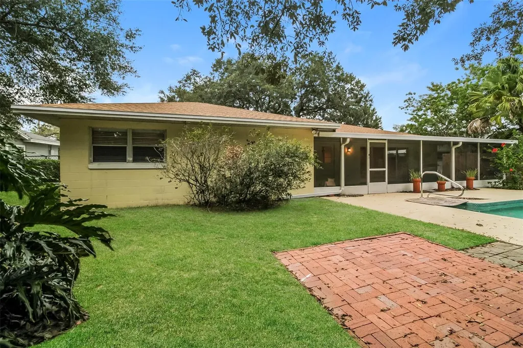745 Little Wekiva Circle Altamonte Springs FL 32714