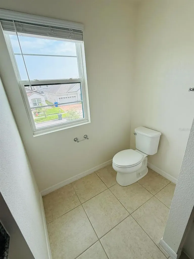 2410 Avian Loop Kissimmee FL 34741