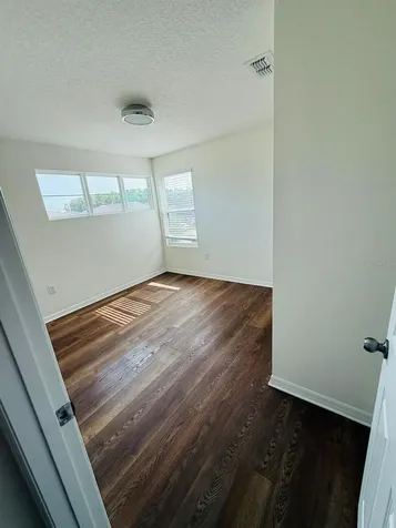 2410 Avian Loop Kissimmee FL 34741