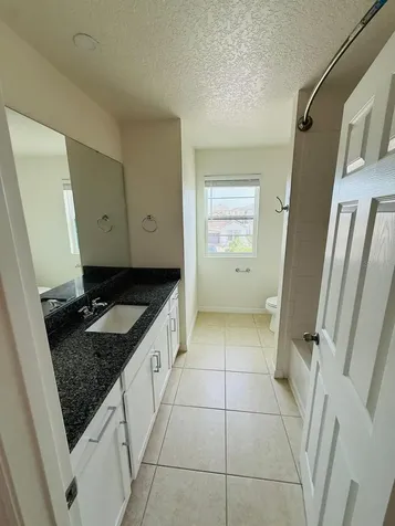 2410 Avian Loop Kissimmee FL 34741