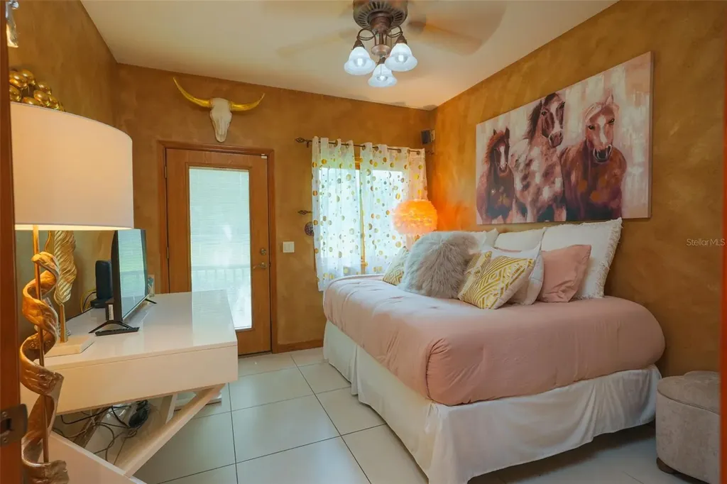 1025 NW 150th Avenue Ocala FL 34482