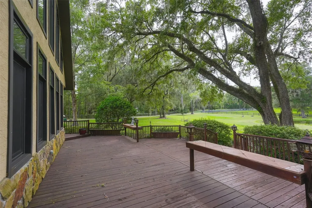 1025 NW 150th Avenue Ocala FL 34482