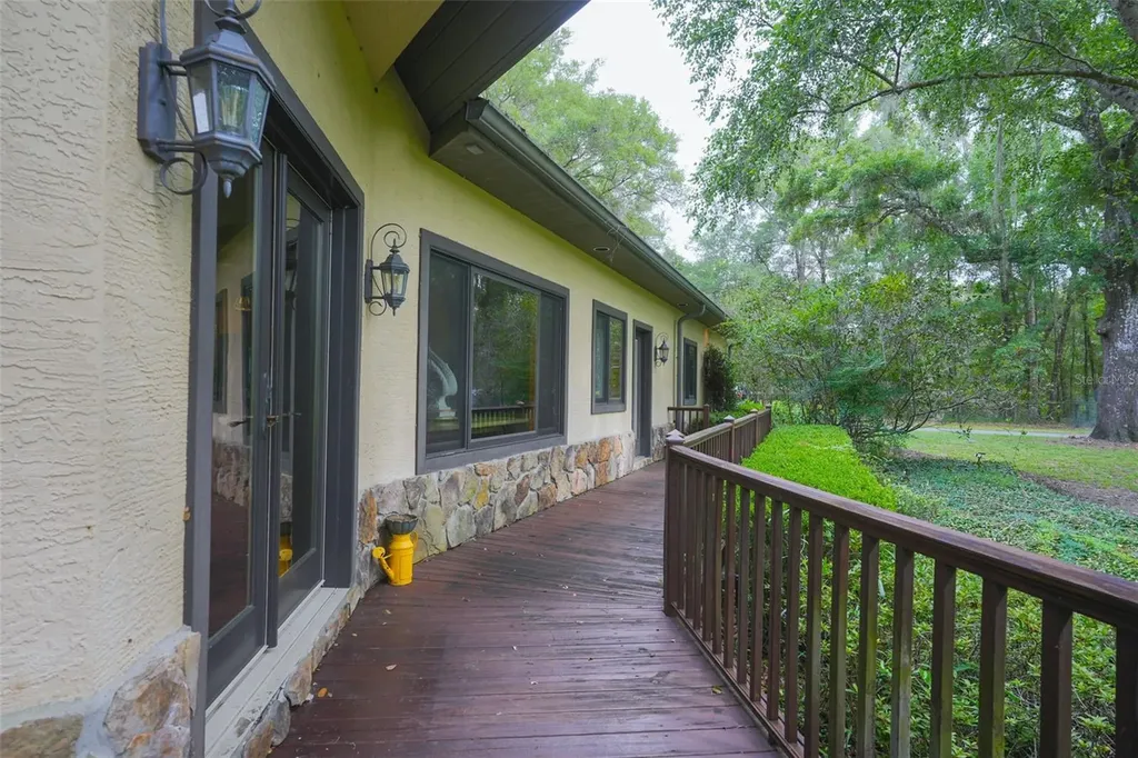 1025 NW 150th Avenue Ocala FL 34482