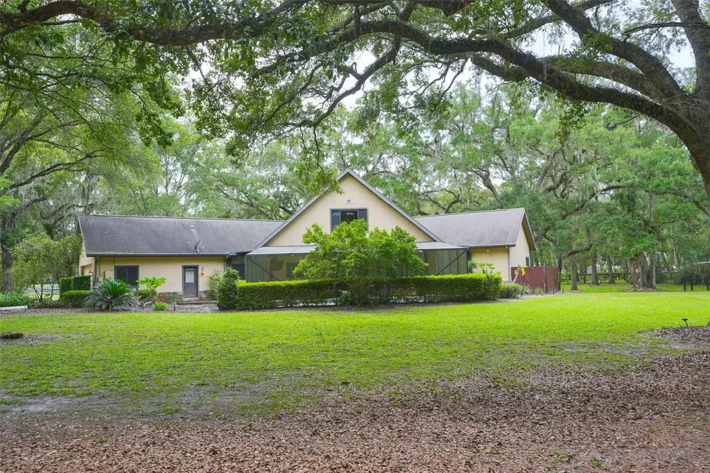 1025 NW 150th Avenue Ocala FL 34482
