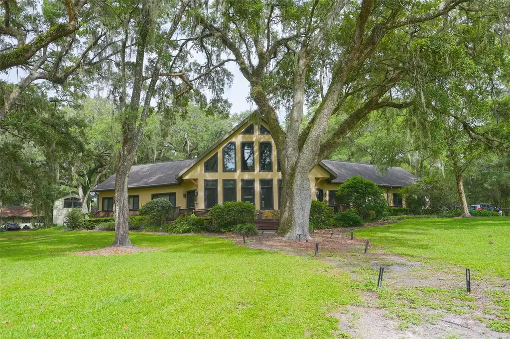 1025 NW 150th Avenue Ocala FL 34482