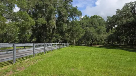 1025 NW 150th Avenue Ocala FL 34482