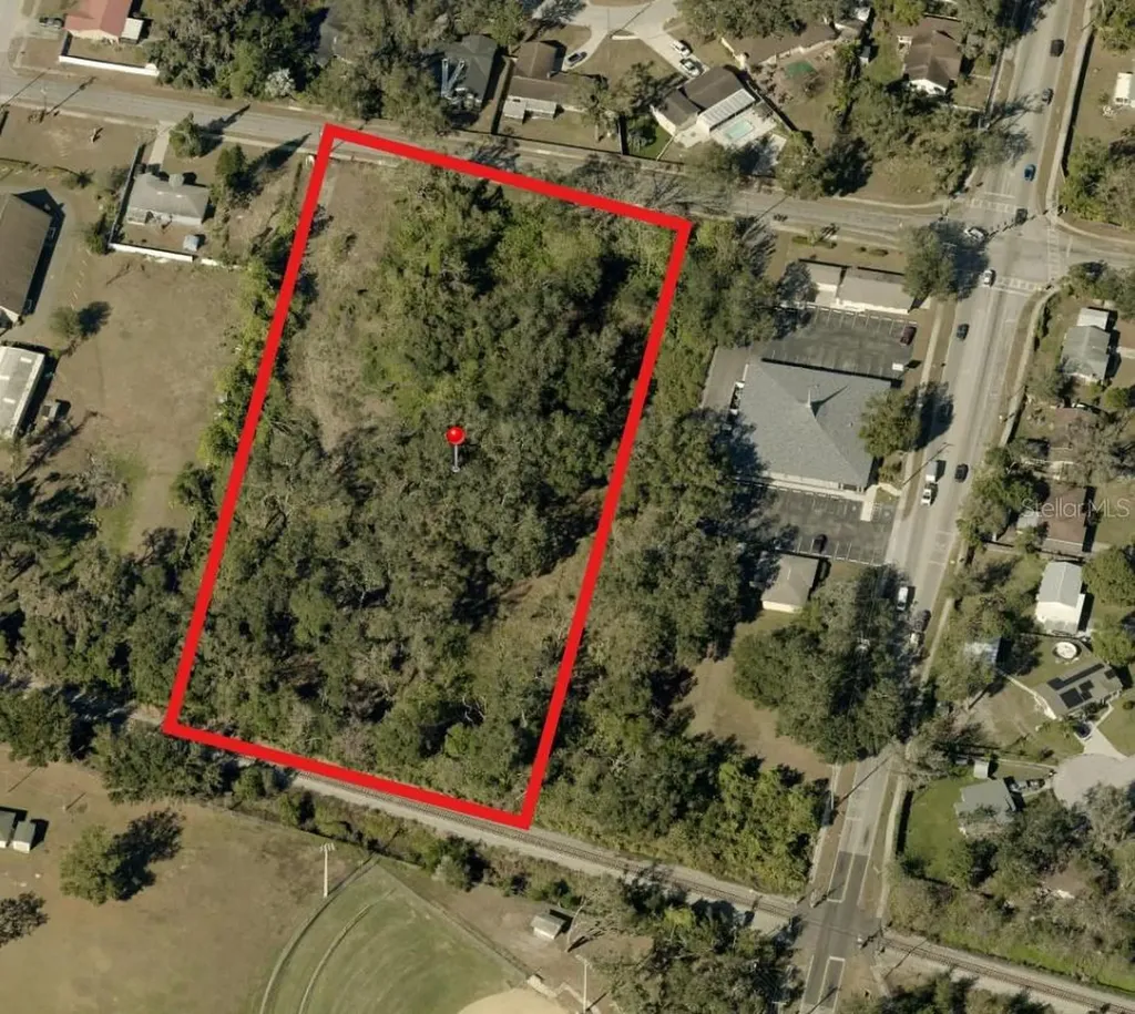 521 E Clay Avenue Brandon FL 33510