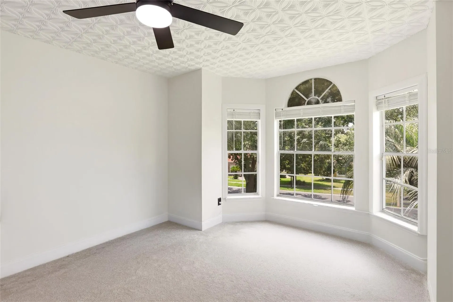 1600 Sweetwater West Circle Apopka FL 32712