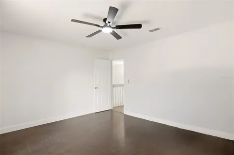 1600 Sweetwater West Circle Apopka FL 32712