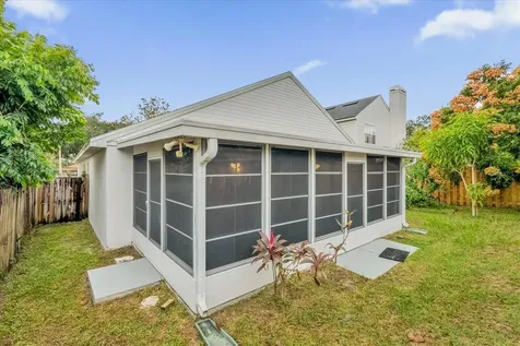 813 Garden Glen Loop Lake Mary FL 32746