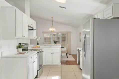 813 Garden Glen Loop Lake Mary FL 32746