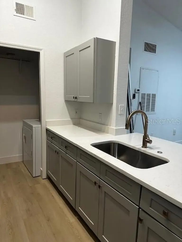 13016 Plantation Park Circle Orlando FL 32821