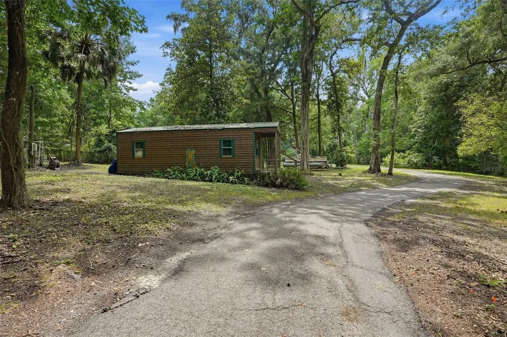 24050 Winding Creek Drive Brooksville FL 34601
