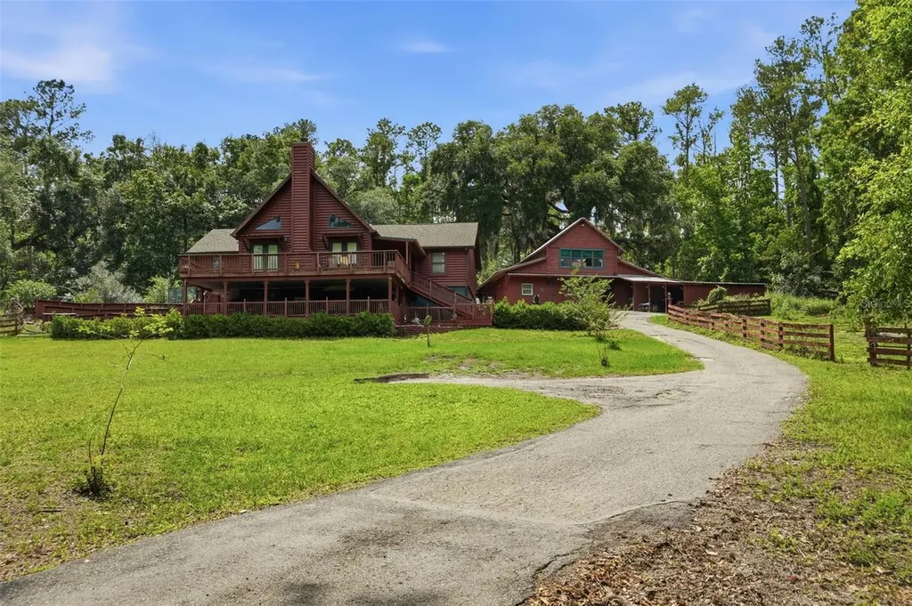 24050 Winding Creek Drive Brooksville FL 34601