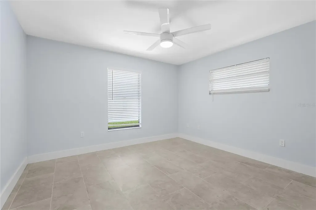 5710 Doral Court Sarasota FL 34238