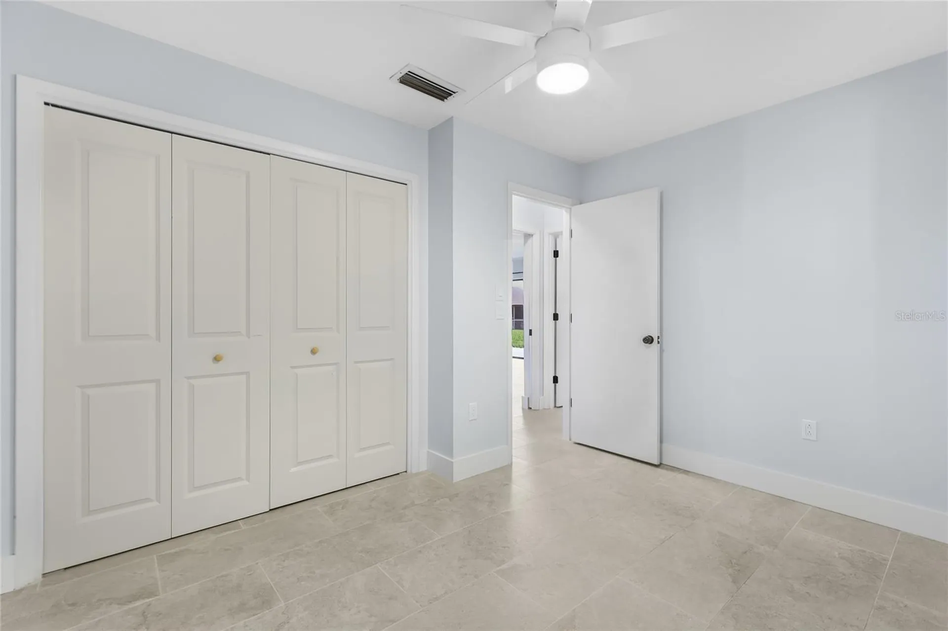5710 Doral Court Sarasota FL 34238