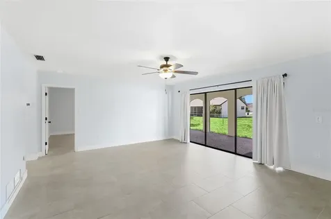 5710 Doral Court Sarasota FL 34238