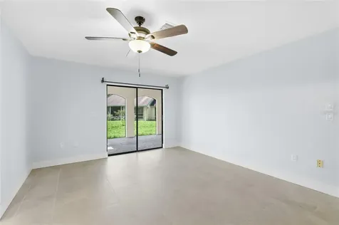 5710 Doral Court Sarasota FL 34238