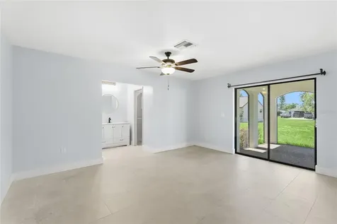 5710 Doral Court Sarasota FL 34238