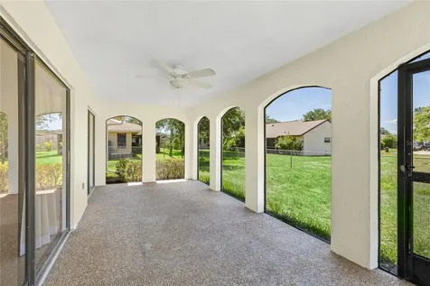 5710 Doral Court Sarasota FL 34238