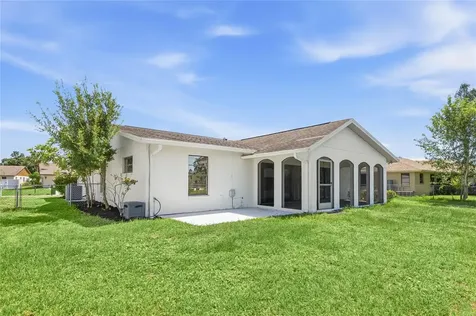 5710 Doral Court Sarasota FL 34238
