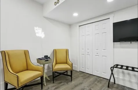 5202 N Seminole Avenue Tampa FL 33603