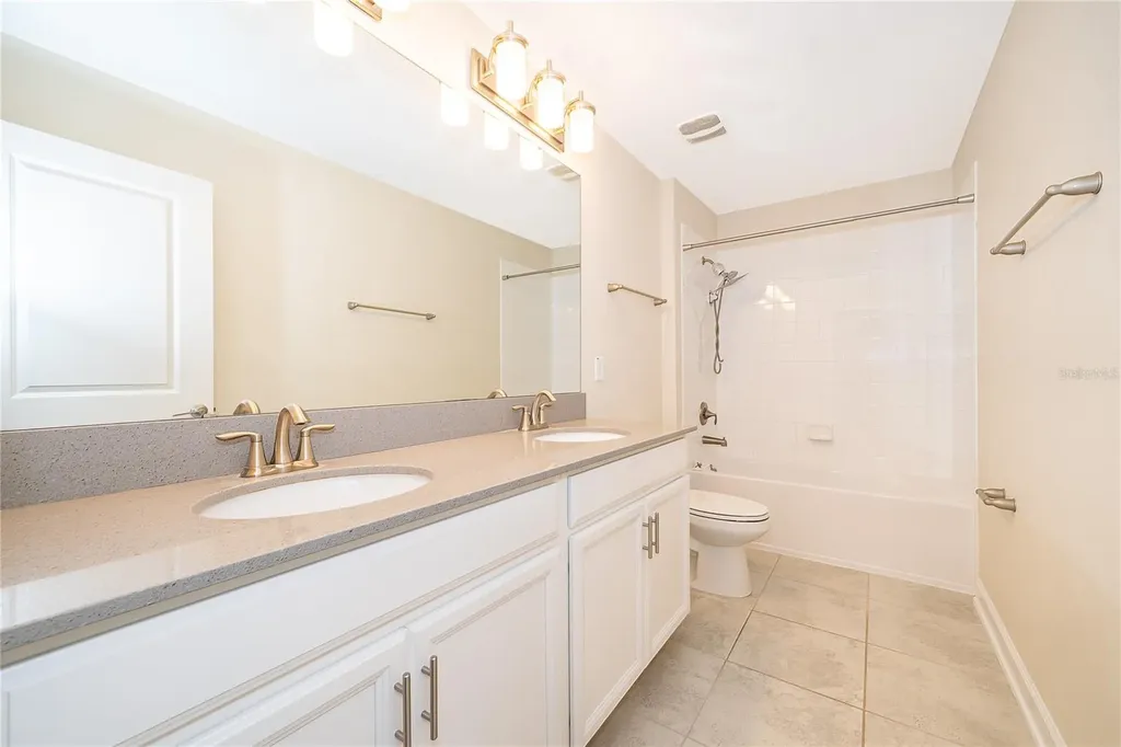 11100 Longleaf Woods Drive Orlando FL 32832