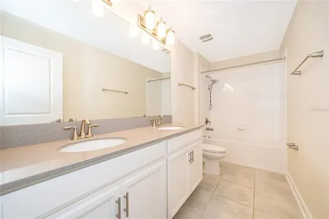 11100 Longleaf Woods Drive Orlando FL 32832