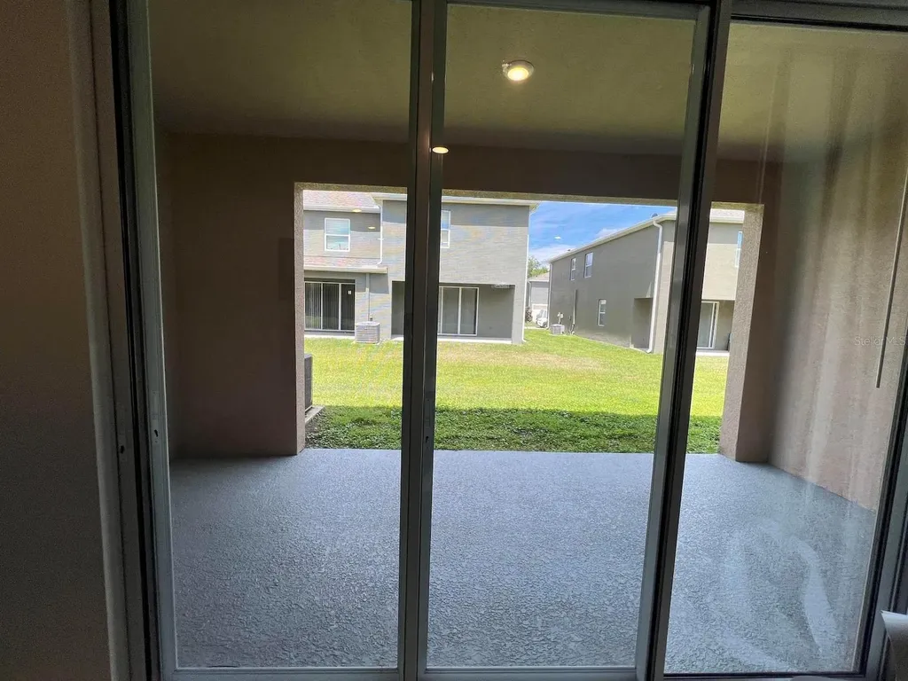 1370 Yellow Finch Drive Davenport FL 33837