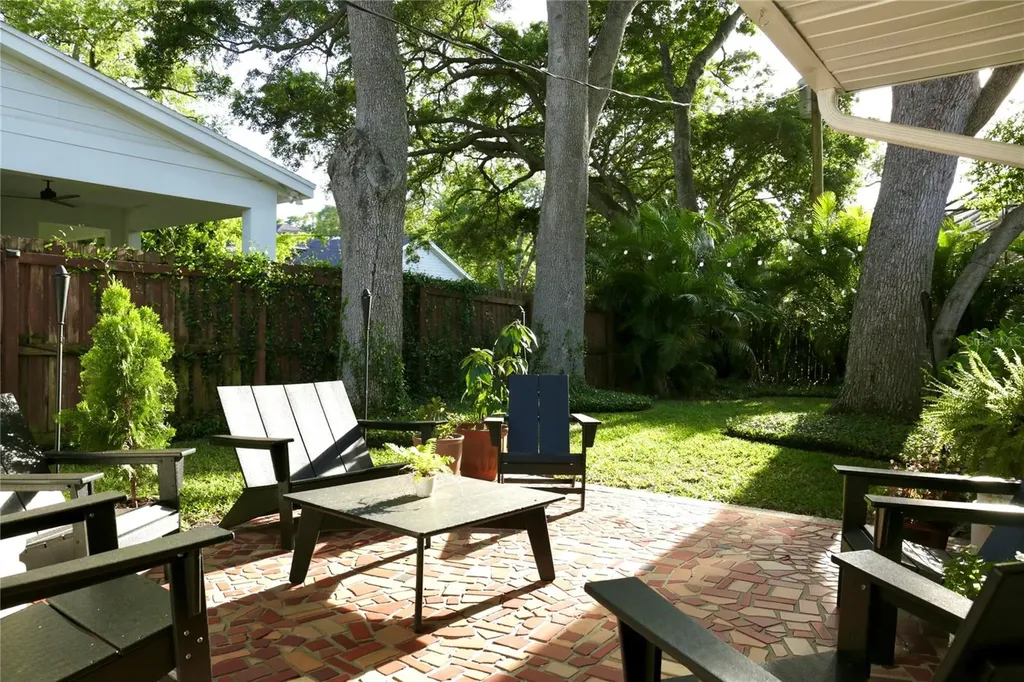 4613 S Ferdinand Avenue Tampa FL 33611
