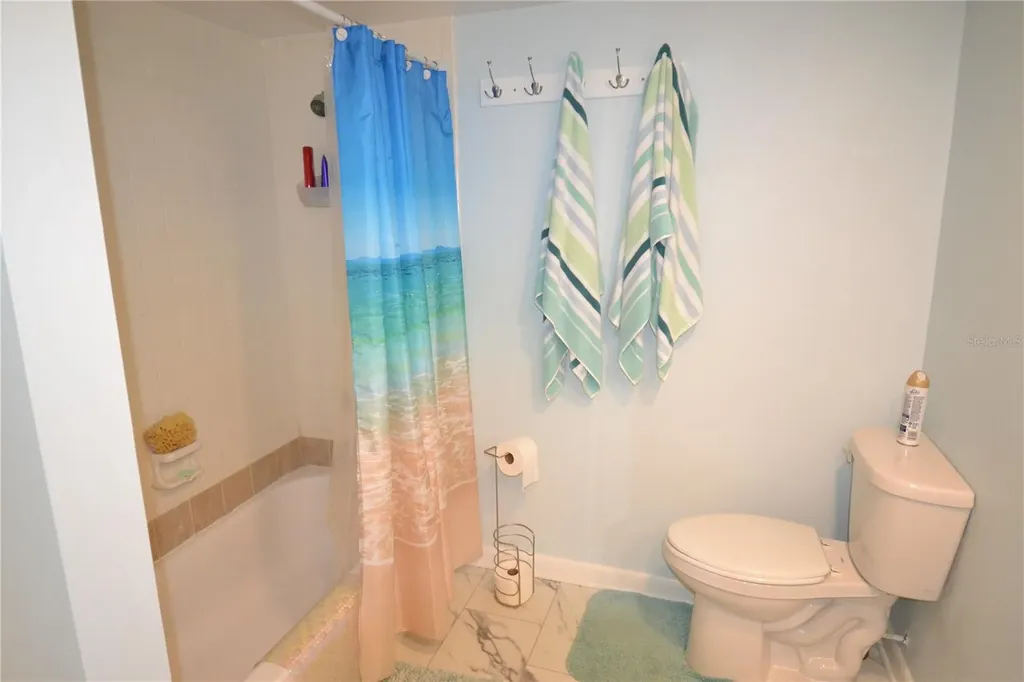 238 Mariner Drive Tarpon Springs FL 34689