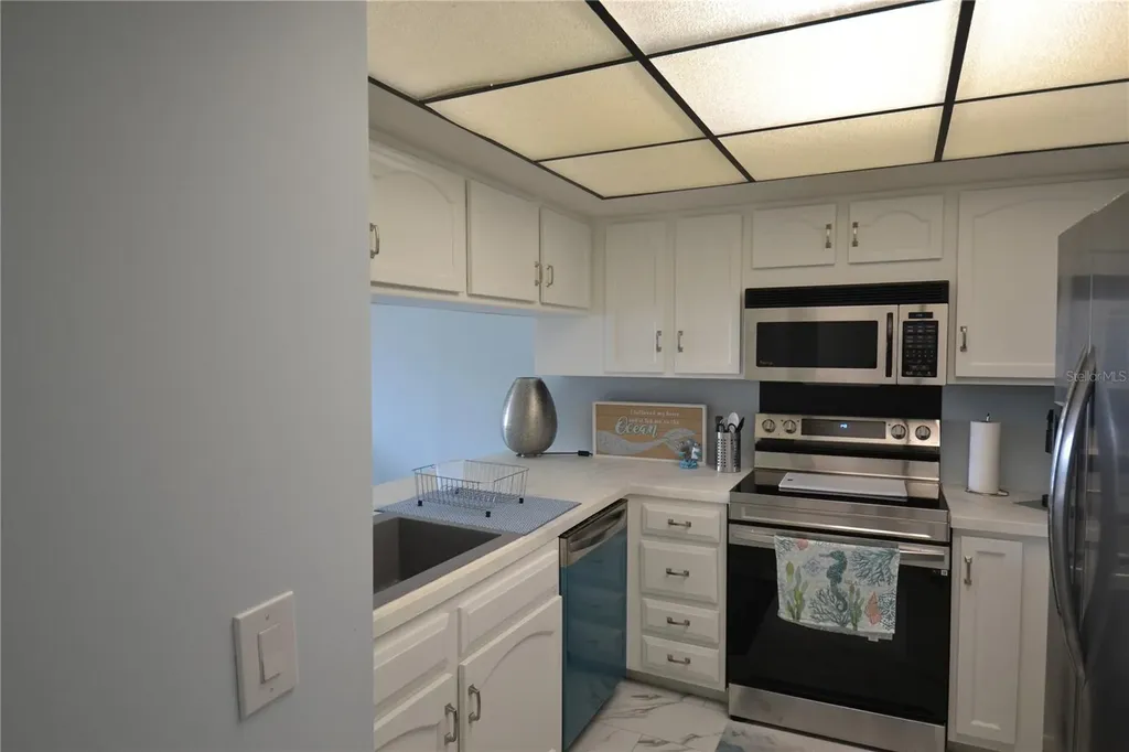238 Mariner Drive Tarpon Springs FL 34689