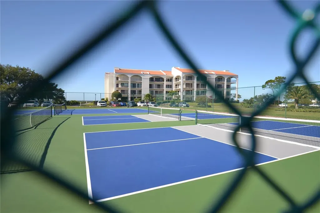 238 Mariner Drive Tarpon Springs FL 34689