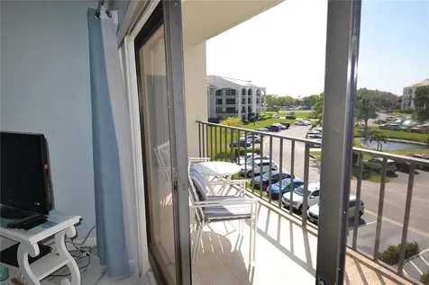 238 Mariner Drive Tarpon Springs FL 34689