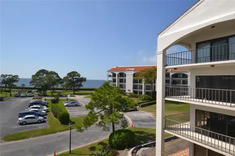 238 Mariner Drive Tarpon Springs FL 34689