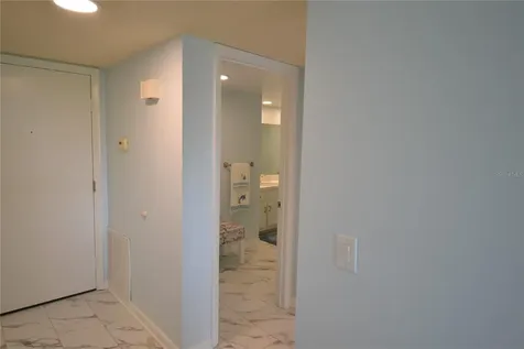 238 Mariner Drive Tarpon Springs FL 34689