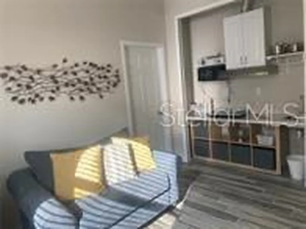 3020 Jardin Street Kissimmee FL 34741