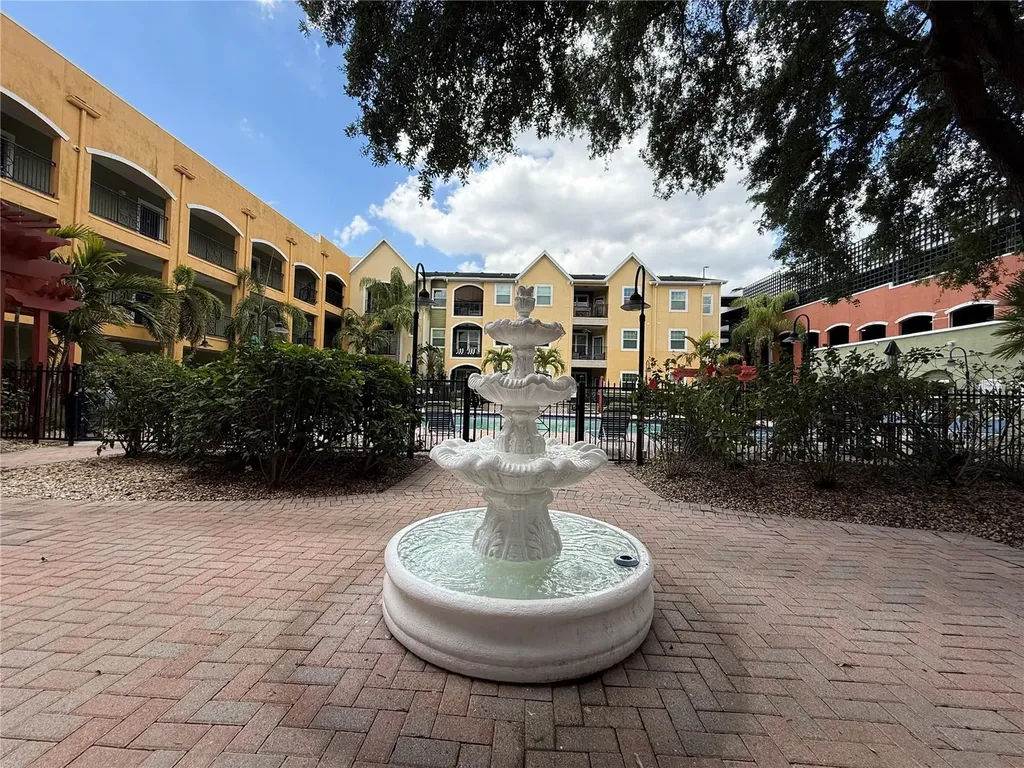1810 E Palm Avenue Tampa FL 33605