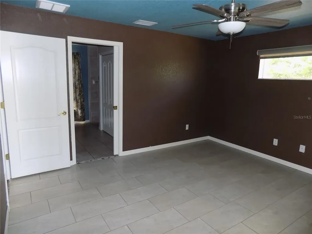 2047 W Paragon Lane Citrus Springs FL 34434