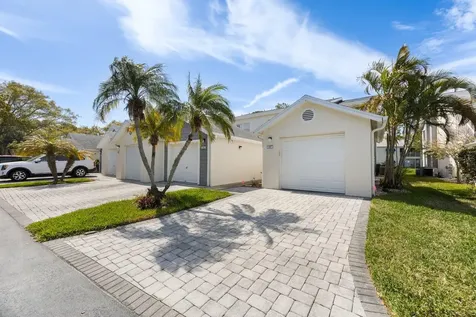 11600 Shipwatch Drive Largo FL 33774