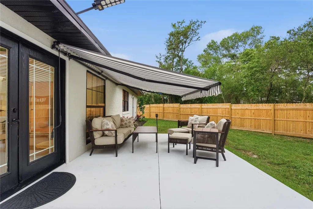 1820 N Merrick Drive Deltona FL 32738